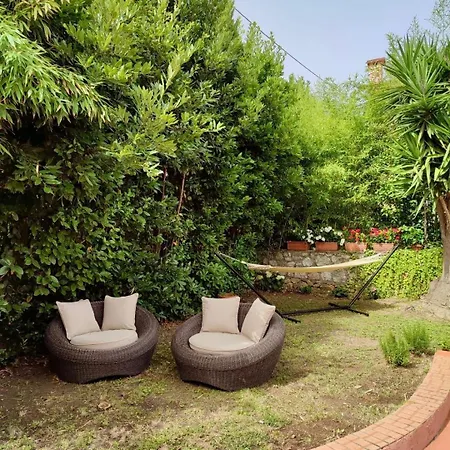 公寓式酒店 Il Giardino Di Gaia 费拉约港